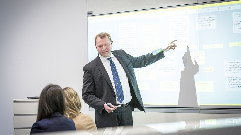 Interne Schulung in der persona service Akademie